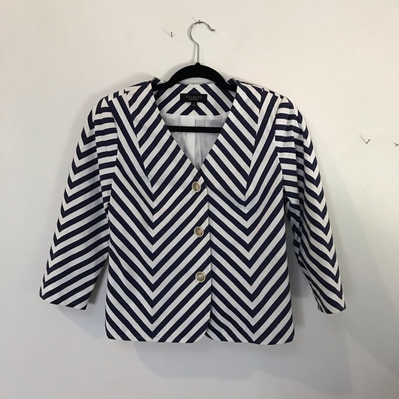 Talbots Jackets & Blazers - TALBOTS Navy/White Chevron Striped Blazer, size 4
